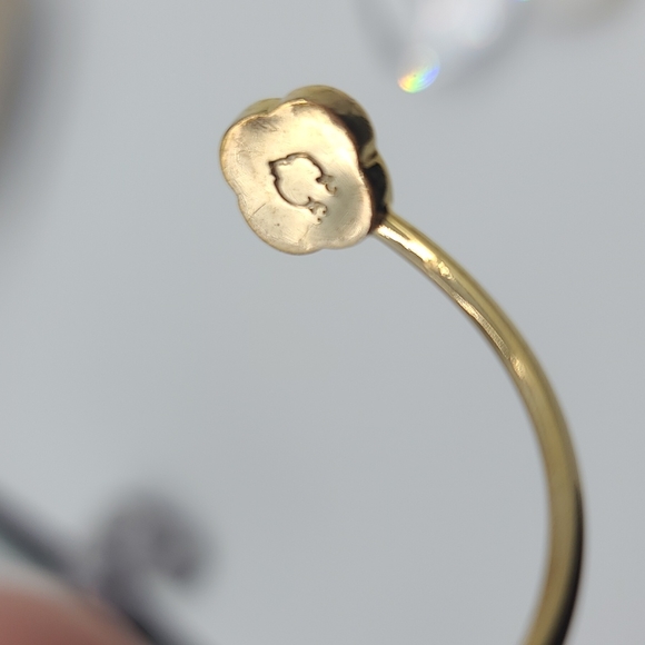 Kate Spade Open Cuff with Navy Enamel Filigree Detail on Ends! Rare & Retired - Picture 4 of 12